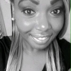 Meet your Posher, Annalishia